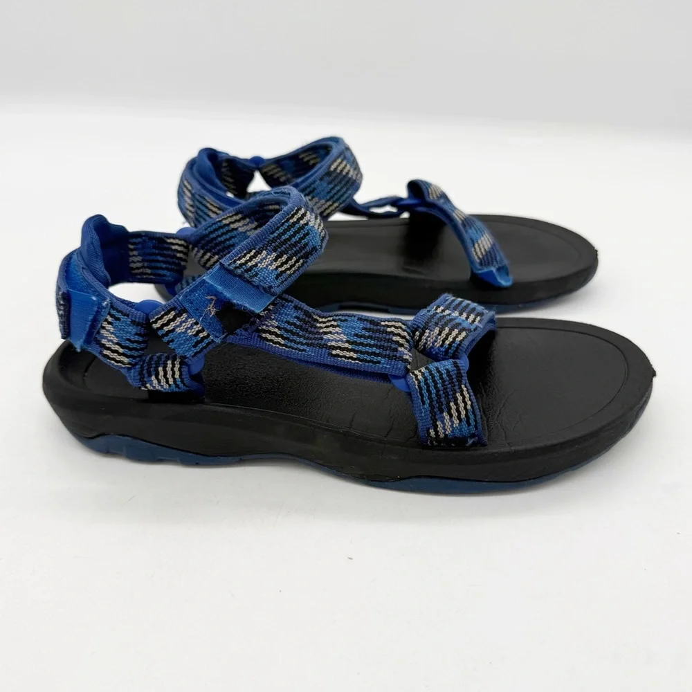 Teva Youth Hurricane XLT 2 Sandal Size 4 Blue Outdoor Gorpcore Hiking Camping